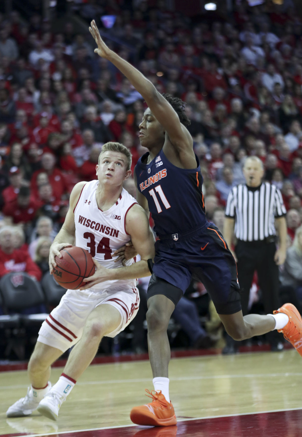 Badgers 64, Fighting Illini 58